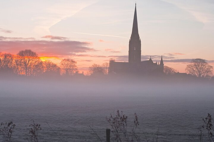 Private Tour to Stonehenge & Avebury from London - Photo 1 of 7